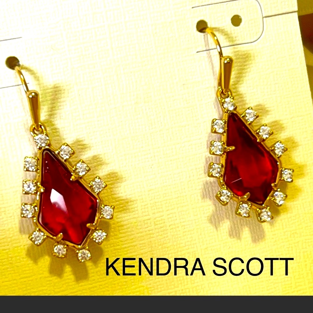 NWOT Kendra Scott RARE & Retired Juniper Earrings Red, CZ’s & Yellow Gold GORG!